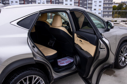 Купить Lexus NX I Рестайлинг 300 2.0 AT (238 л.с.) 2018 Серебристый в Автодом Продажа Lexus NX I Рестайлинг 300 2.0 AT (238 л.с.) 2018 Серебристый в Автодом