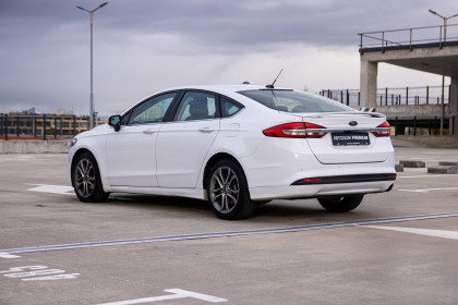 Купить Ford Fusion (North America) II Рестайлинг 1.5 AT (184 л.с.) 2017 Белый в Автодом Продажа Ford Fusion (North America) II Рестайлинг 1.5 AT (184 л.с.) 2017 Белый в Автодом