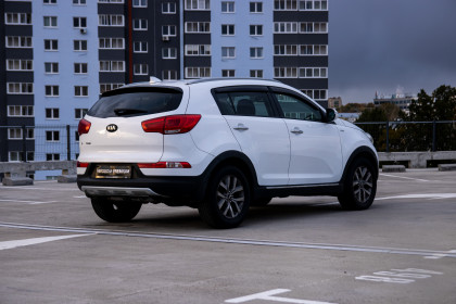 Купить Kia Sportage III Рестайлинг 2.0 AT (150 л.с.) 2014 Белый в Автодом Продажа Kia Sportage III Рестайлинг 2.0 AT (150 л.с.) 2014 Белый в Автодом