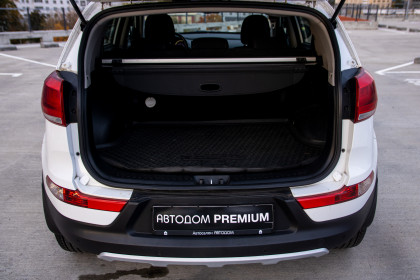 Купить Kia Sportage III Рестайлинг 2.0 AT (150 л.с.) 2014 Белый в Автодом Продажа Kia Sportage III Рестайлинг 2.0 AT (150 л.с.) 2014 Белый в Автодом