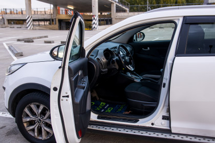 Купить Kia Sportage III Рестайлинг 2.0 AT (150 л.с.) 2014 Белый в Автодом Продажа Kia Sportage III Рестайлинг 2.0 AT (150 л.с.) 2014 Белый в Автодом