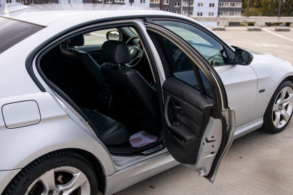 Купить BMW 3 серии V (E90/E91/E92/E93) Рестайлинг 320i 2.0 AT (170 л.с.) 2011 Серебристый в Автодом Продажа BMW 3 серии V (E90/E91/E92/E93) Рестайлинг 320i 2.0 AT (170 л.с.) 2011 Серебристый в Автодом