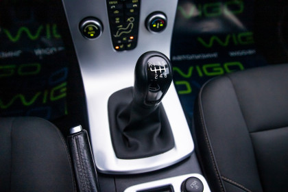 Продажа Volvo V50 I Рестайлинг 1.6 MT (115 л.с.) 2012 Черный в Автодом