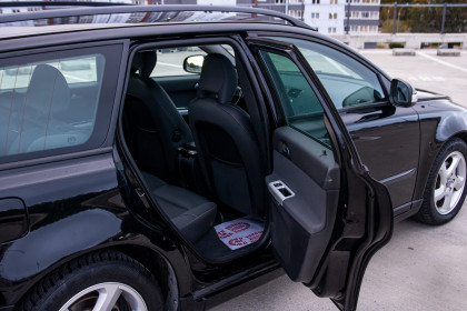 Продажа Volvo V50 I Рестайлинг 1.6 MT (115 л.с.) 2012 Черный в Автодом