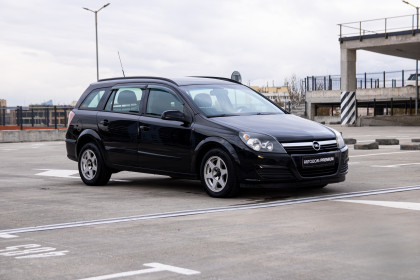 Купить Opel Astra H 1.7 MT (80 л.с.) 2005 Черный в Автодом Продажа Opel Astra H 1.7 MT (80 л.с.) 2005 Черный в Автодом