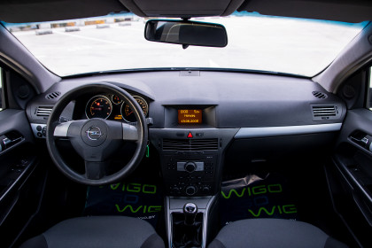 Купить Opel Astra H 1.7 MT (80 л.с.) 2005 Черный в Автодом Продажа Opel Astra H 1.7 MT (80 л.с.) 2005 Черный в Автодом