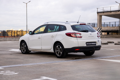 Продажа Renault Megane III Рестайлинг 1.5 MT (110 л.с.) 2013 Белый в Автодом