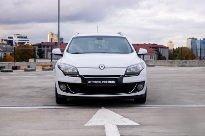 Продажа Renault Megane III Рестайлинг 1.5 MT (110 л.с.) 2013 Белый в Автодом