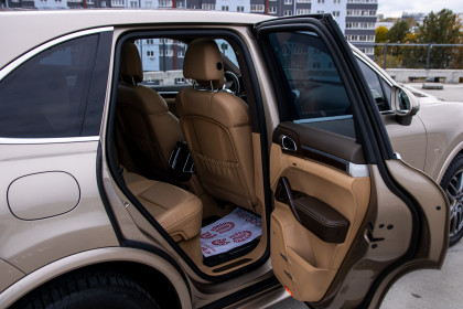 Продажа Porsche Cayenne II Рестайлинг (958) 3.6 AT (300 л.с.) 2015 Желтый в Автодом