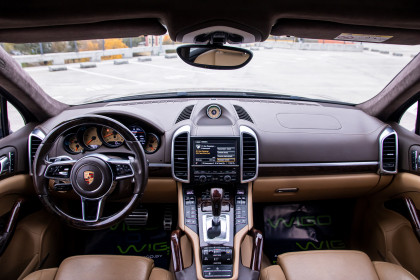 Продажа Porsche Cayenne II Рестайлинг (958) 3.6 AT (300 л.с.) 2015 Желтый в Автодом
