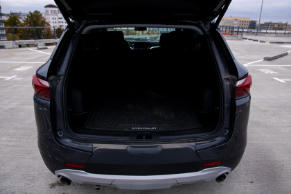 Продажа Chevrolet Blazer III 2.0 AT (227 л.с.) 2022 Серый в Автодом