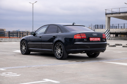Продажа Audi A8 II (D3) Рестайлинг 2 4.1 AT (326 л.с.) 2007 Черный в Автодом