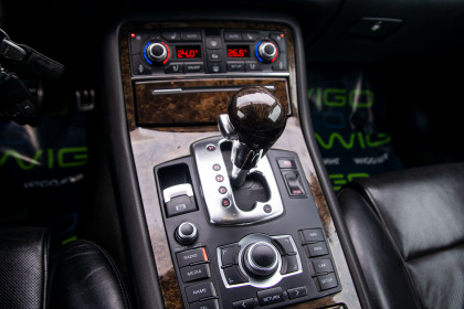 Продажа Audi A8 II (D3) Рестайлинг 2 4.1 AT (326 л.с.) 2007 Черный в Автодом