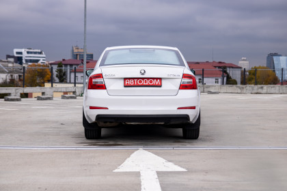 Продажа Skoda Octavia III (A7) 1.8 AMT (180 л.с.) 2014 Белый в Автодом