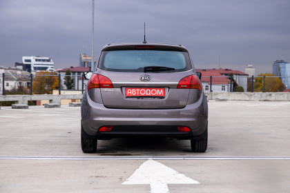 Продажа Kia Venga I 1.6 MT (125 л.с.) 2011 Коричневый в Автодом