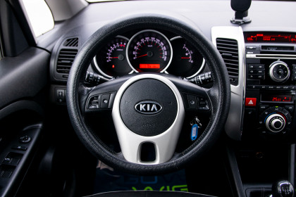 Продажа Kia Venga I 1.6 MT (125 л.с.) 2011 Коричневый в Автодом