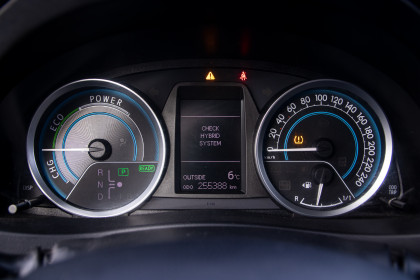 Продажа Toyota Auris II 1.8 AT (99 л.с.) 2015 Белый в Автодом