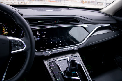 Продажа Geely Atlas Pro I 1.5 AMT (177 л.с.) 2021 Черный в Автодом