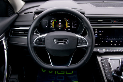 Продажа Geely Atlas Pro I 1.5 AMT (177 л.с.) 2021 Черный в Автодом