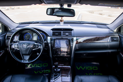 Продажа Toyota Camry VII (XV50) Рестайлинг 2.5 AT (181 л.с.) 2015 Черный в Автодом