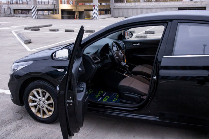 Продажа Hyundai Accent V 1.6 AT (130 л.с.) 2020 Черный в Автодом