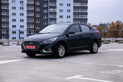 Купить Hyundai Accent V 1.6 AT (130 л.с.) 2020 Черный в Автодом Продажа Hyundai Accent V 1.6 AT (130 л.с.) 2020 Черный в Автодом