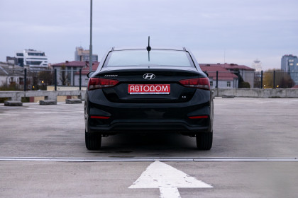 Продажа Hyundai Accent V 1.6 AT (130 л.с.) 2020 Черный в Автодом