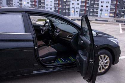 Продажа Hyundai Accent V 1.6 AT (130 л.с.) 2020 Черный в Автодом