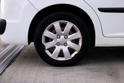 Продажа Peugeot 207 I 1.6 MT (110 л.с.) 2009 Белый в Автодом