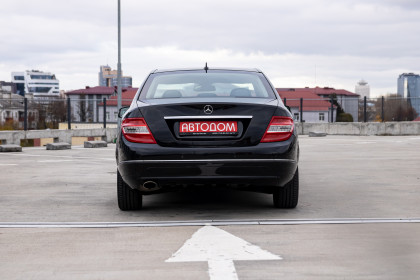 Продажа Mercedes-Benz C-Класс III (W204) 200 1.8 AT (184 л.с.) 2009 Черный в Автодом
