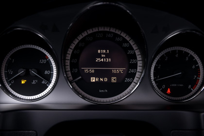 Продажа Mercedes-Benz C-Класс III (W204) 200 1.8 AT (184 л.с.) 2009 Черный в Автодом