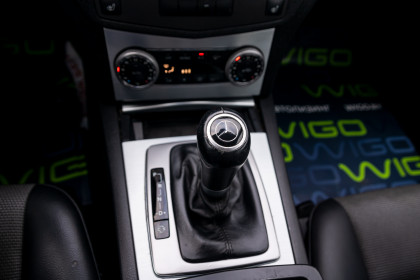 Продажа Mercedes-Benz C-Класс III (W204) 200 1.8 AT (184 л.с.) 2009 Черный в Автодом