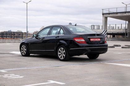 Продажа Mercedes-Benz C-Класс III (W204) 200 1.8 AT (184 л.с.) 2009 Черный в Автодом