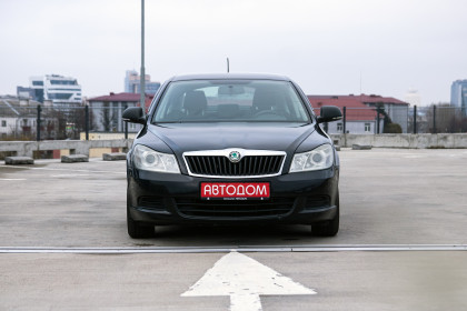 Продажа Skoda Octavia II (A5) Рестайлинг 1.4 MT (122 л.с.) 2011 Черный в Автодом