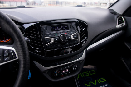 Продажа Lada (ВАЗ) Vesta I SW Cross 1.6 MT (106 л.с.) 2021 Черный в Автодом