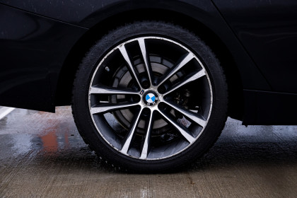 Продажа BMW 3 серии VI (F3x) 318d 2.0 AT (143 л.с.) 2016 Черный в Автодом