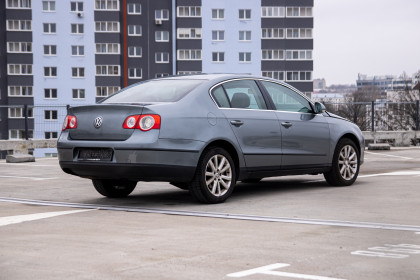 Продажа Volkswagen Passat B6 1.9 MT (105 л.с.) 2008 Серый в Автодом