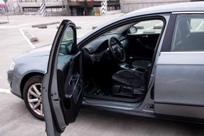 Продажа Volkswagen Passat B6 1.9 MT (105 л.с.) 2008 Серый в Автодом