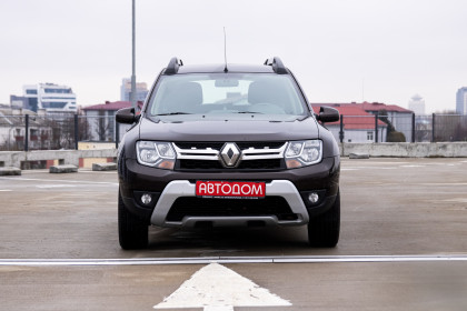 Продажа Renault Duster I Рестайлинг 2.0 MT (143 л.с.) 2016 Коричневый в Автодом