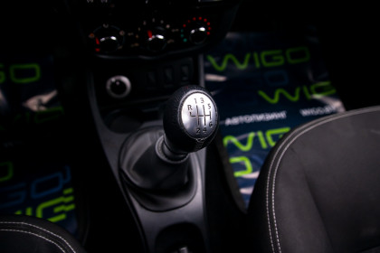 Продажа Renault Duster I Рестайлинг 2.0 MT (143 л.с.) 2016 Коричневый в Автодом