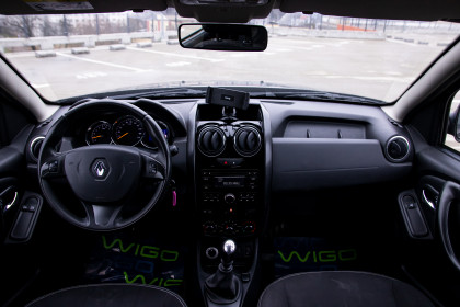 Продажа Renault Duster I Рестайлинг 2.0 MT (143 л.с.) 2016 Коричневый в Автодом