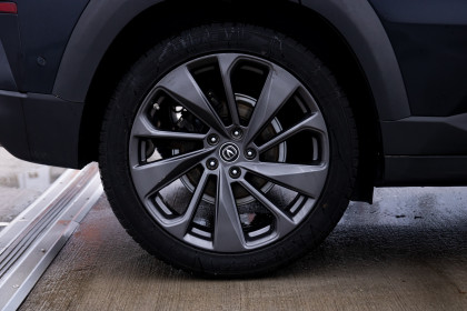 Продажа Changan UNI-T I 1.5 AMT (180 л.с.) 2020 Черный в Автодом