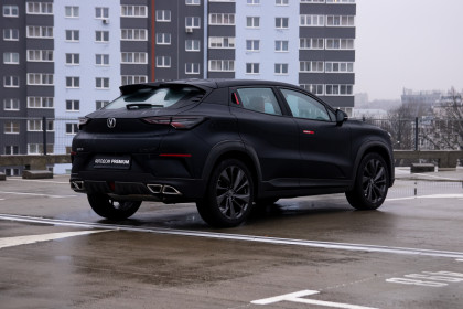 Продажа Changan UNI-T I 1.5 AMT (180 л.с.) 2020 Черный в Автодом