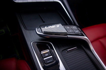 Продажа Changan UNI-T I 1.5 AMT (180 л.с.) 2020 Черный в Автодом