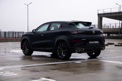 Продажа Changan UNI-T I 1.5 AMT (180 л.с.) 2020 Черный в Автодом