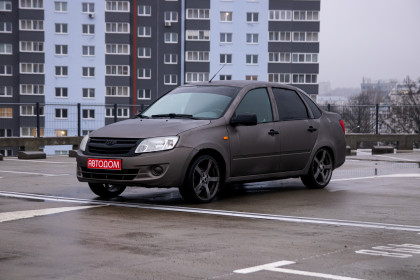 Продажа Lada (ВАЗ) Granta I 1.6 MT (106 л.с.) 2014 Коричневый в Автодом