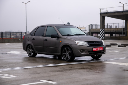 Продажа Lada (ВАЗ) Granta I 1.6 MT (106 л.с.) 2014 Коричневый в Автодом