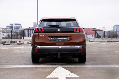 Продажа Peugeot 3008 II 8-speed 1.2 AT (130 л.с.) 2019 Оранжевый в Автодом