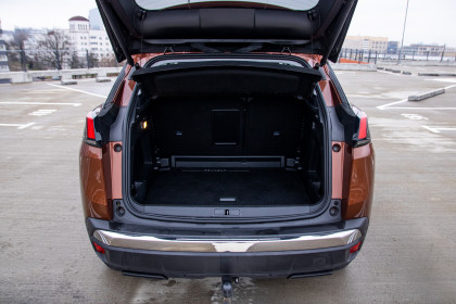 Продажа Peugeot 3008 II 8-speed 1.2 AT (130 л.с.) 2019 Оранжевый в Автодом