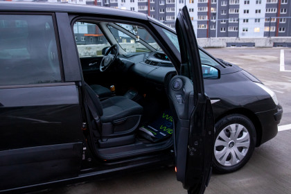 Продажа Renault Espace IV Рестайлинг 2.0 MT (150 л.с.) 2007 Черный в Автодом